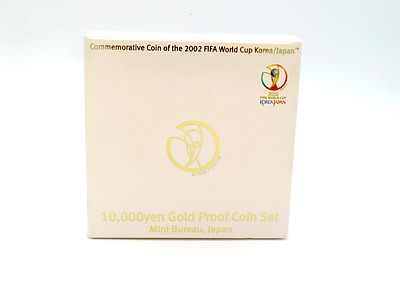 2002年FIFA記念・1万円金貨・外箱