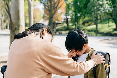 子どもの嘘に悩むお母さんへ｜叱るより先にすべき、気持ちに寄り添う関わり方