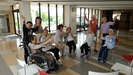 7月25日（水） 恒例の南生協病院のよってって横町での 笑いヨガボランティア開催！