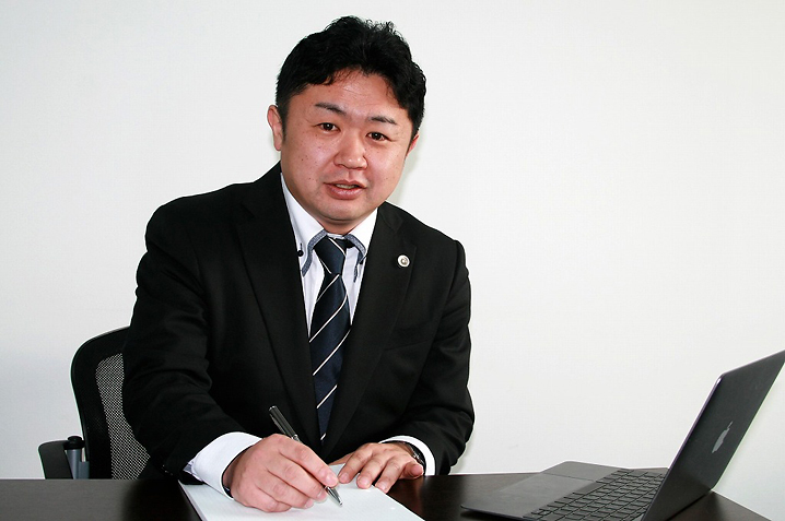 中小企業を法律と経営の両面でサポートする弁護士 榊原顕太郎さん