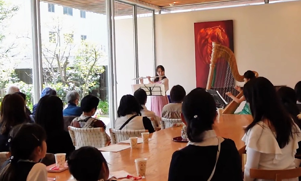 日置智美 ひおきともみ