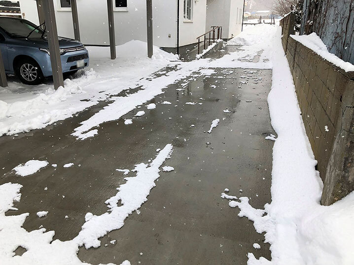 省電力の融雪ヒーターを使用した状態の写真