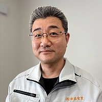 新谷周二