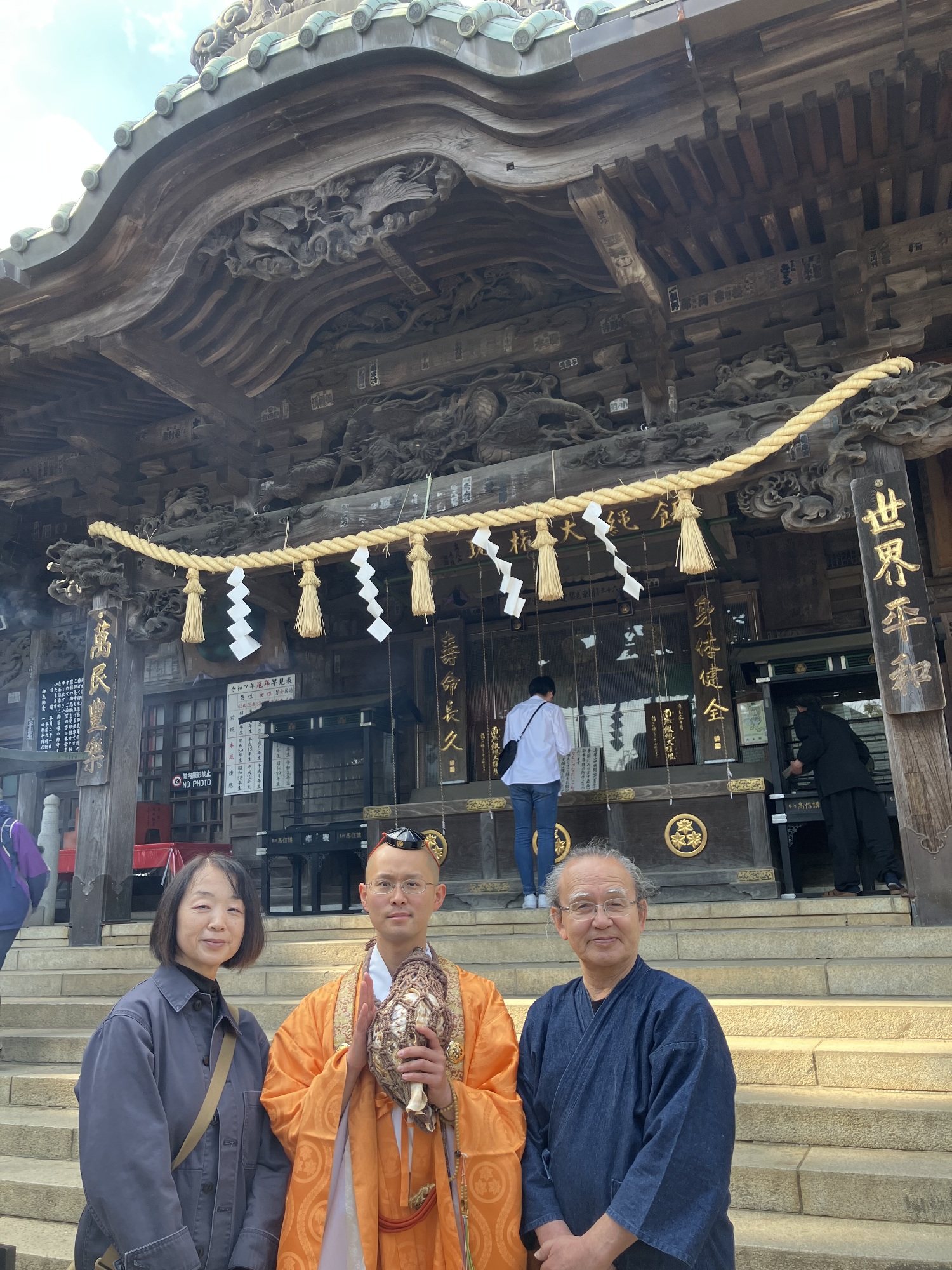 案内してくれたお坊様と