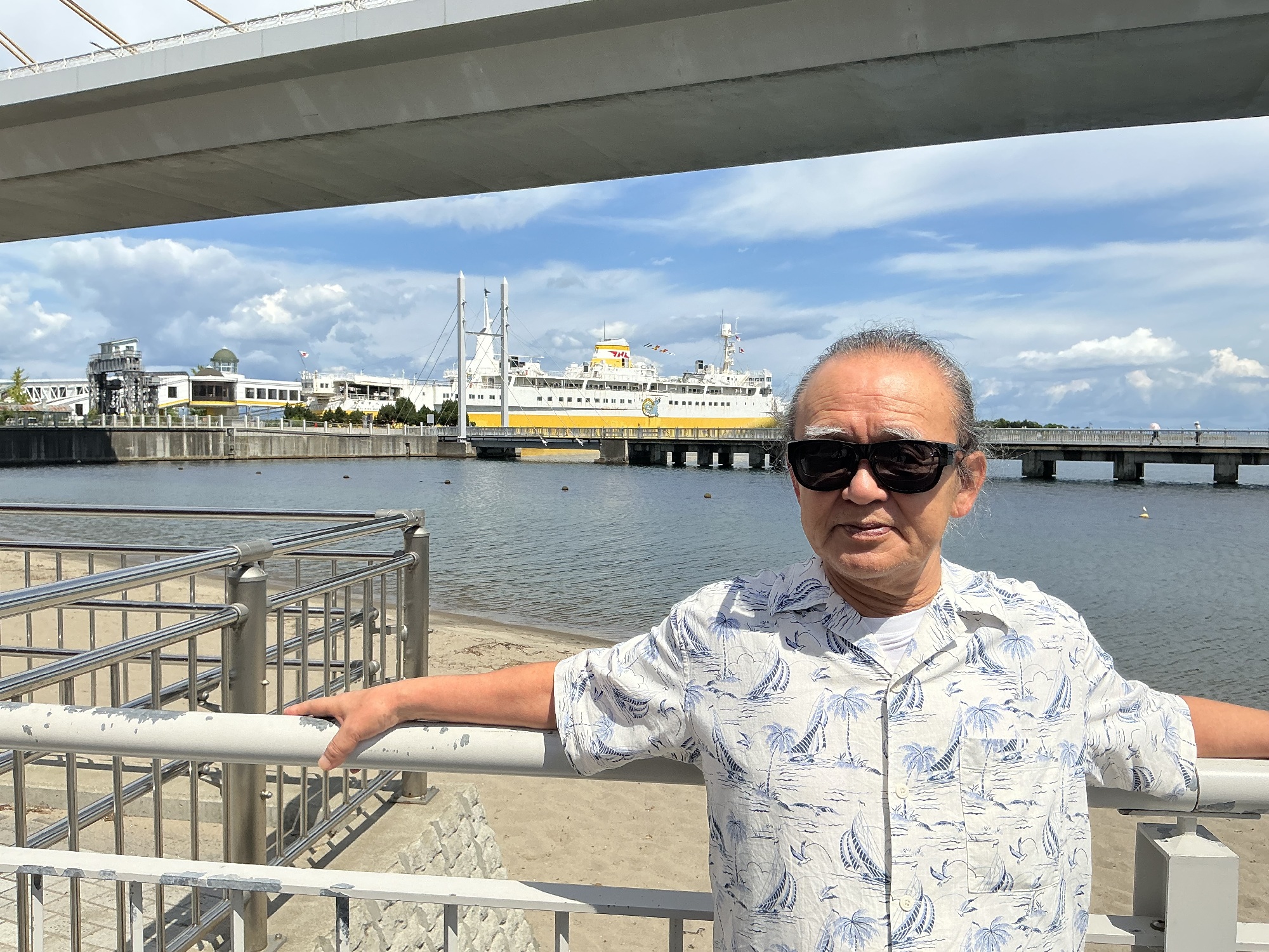 青森港　青函連絡船発着場近く