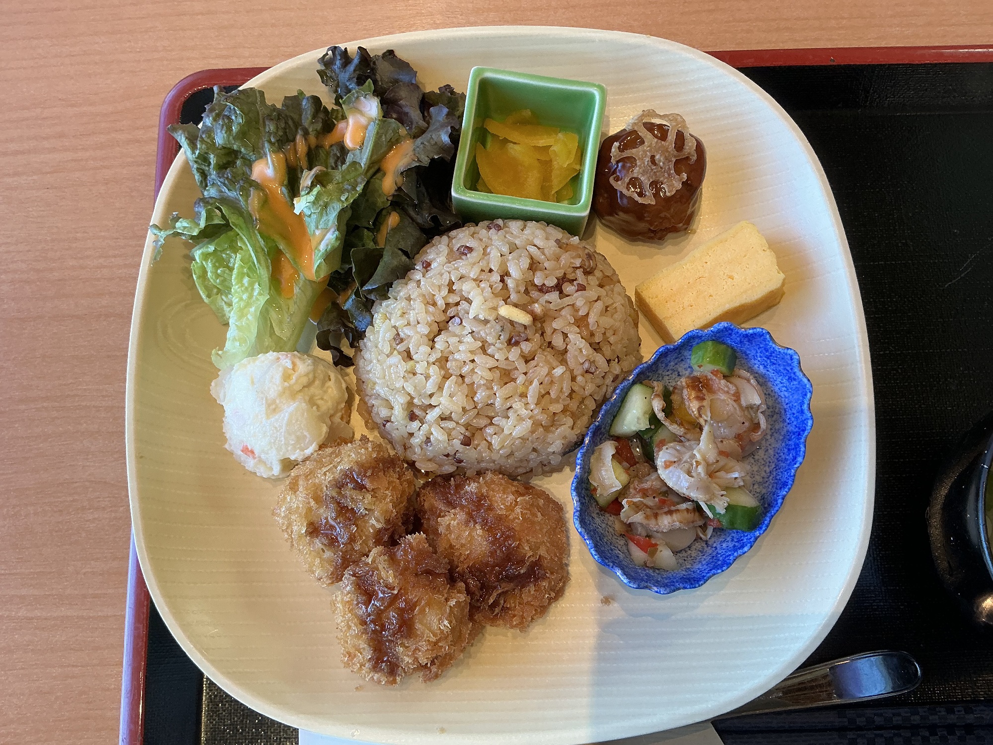 三内丸山遺跡　レストラン　縄文プレート定食　