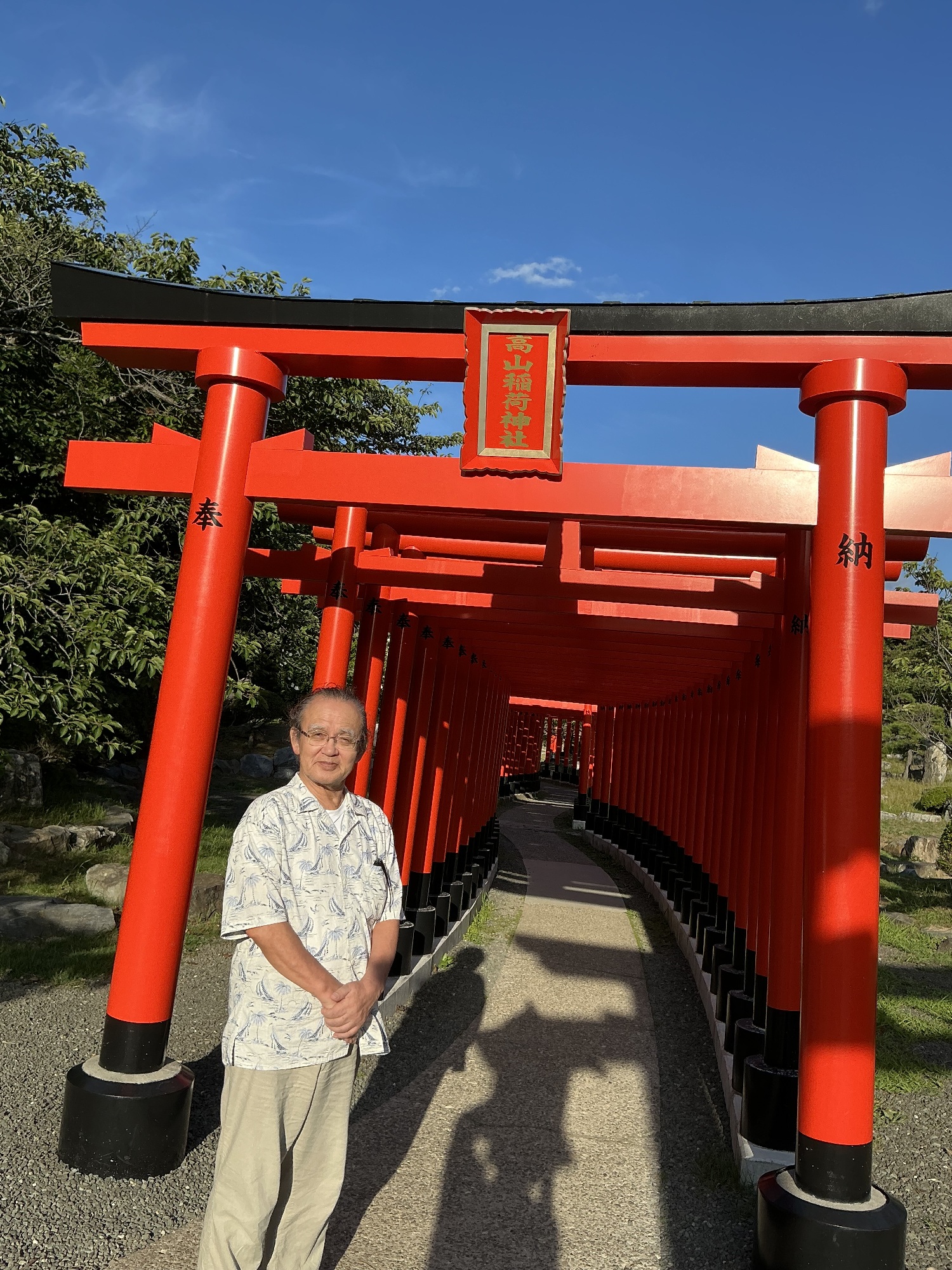 高山稲荷神社　千本鳥居　津軽半島