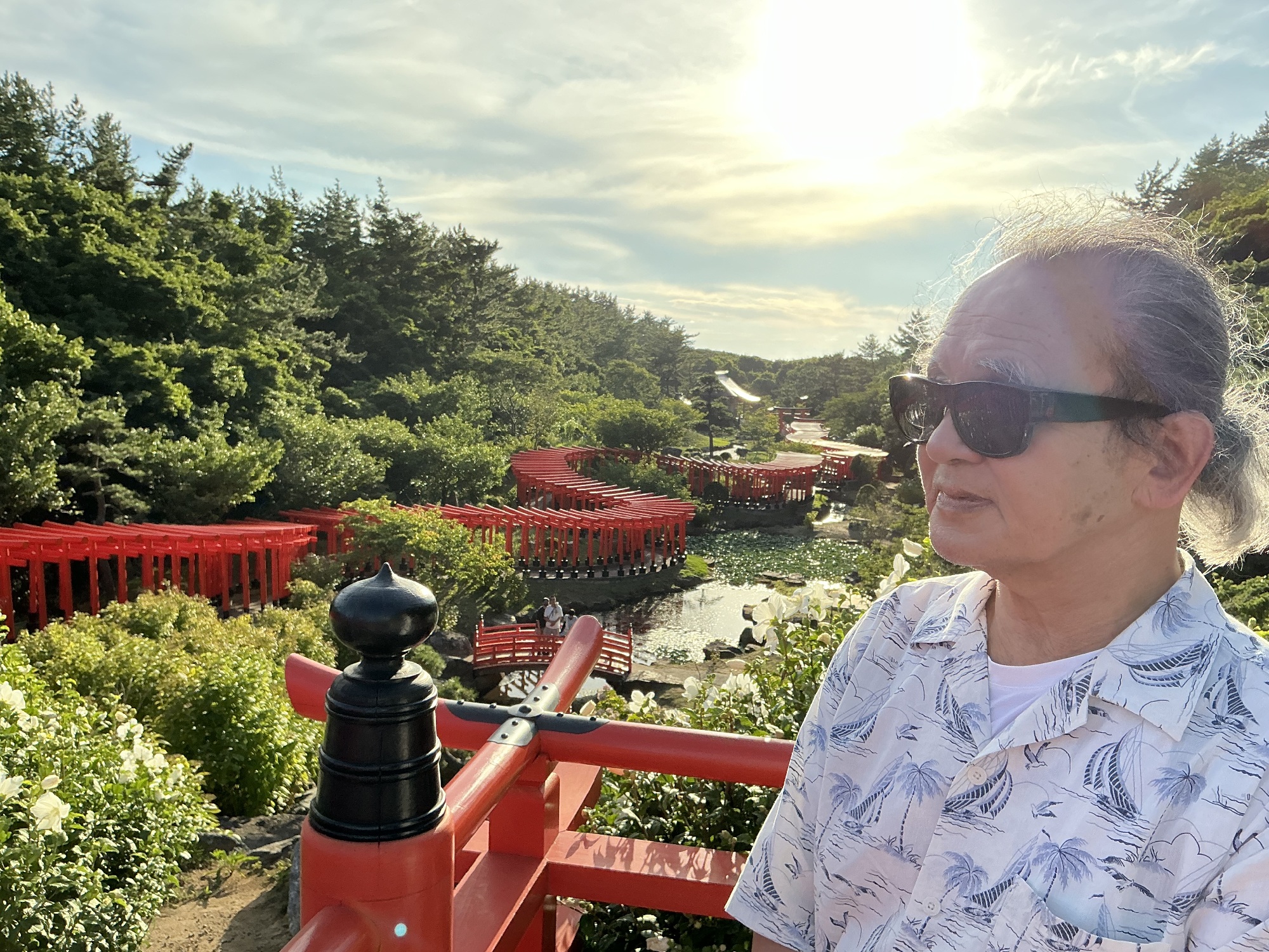 高山稲荷神社　千本鳥居　津軽半島