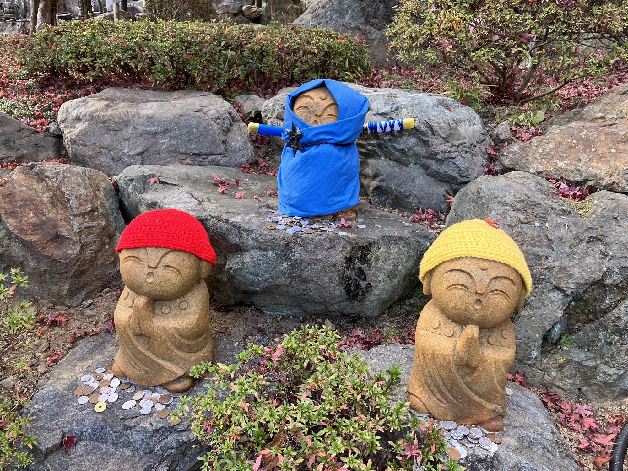 境内で見つけた可愛いお地蔵様