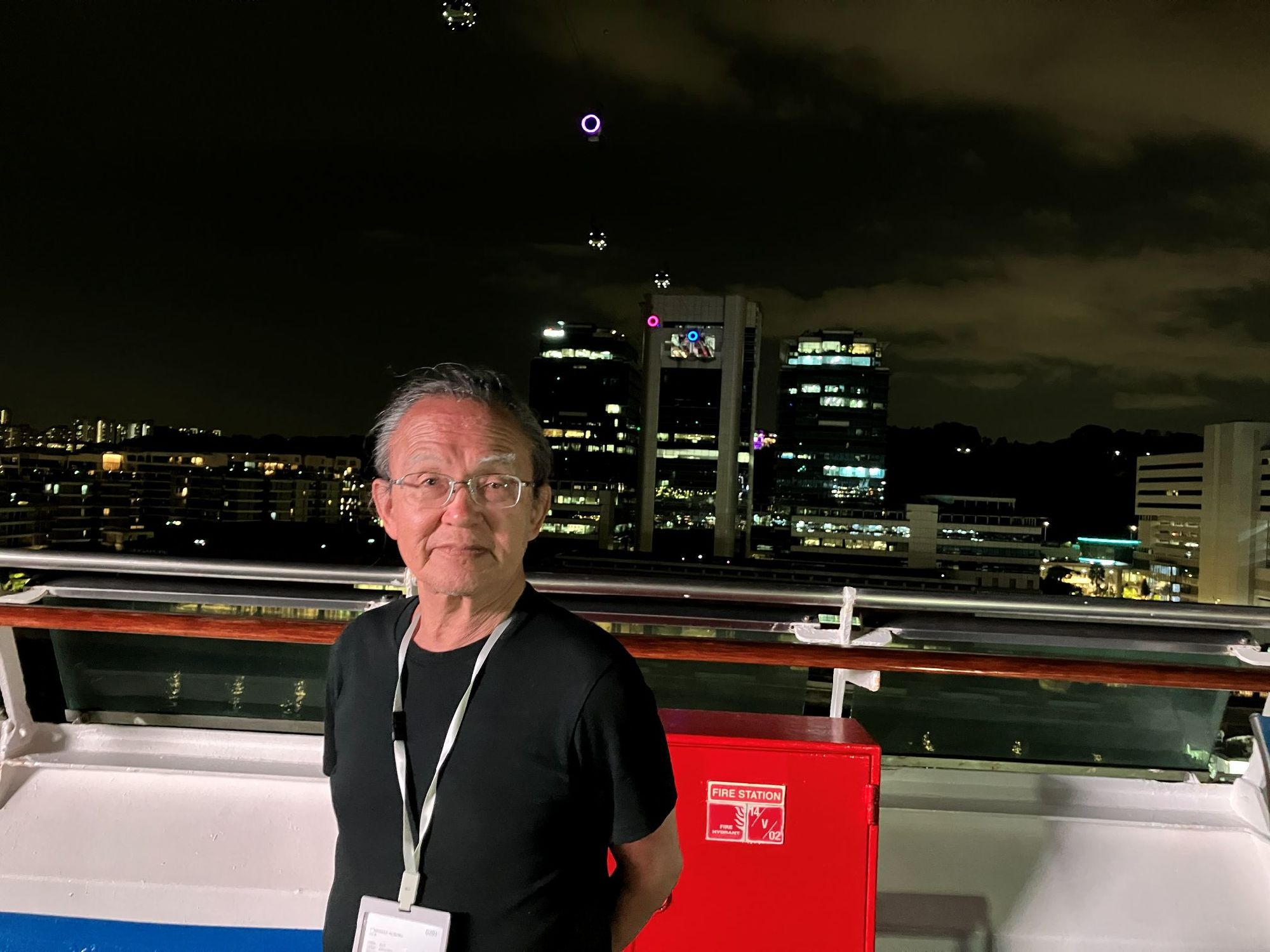 シンガポールの夜景、船上で