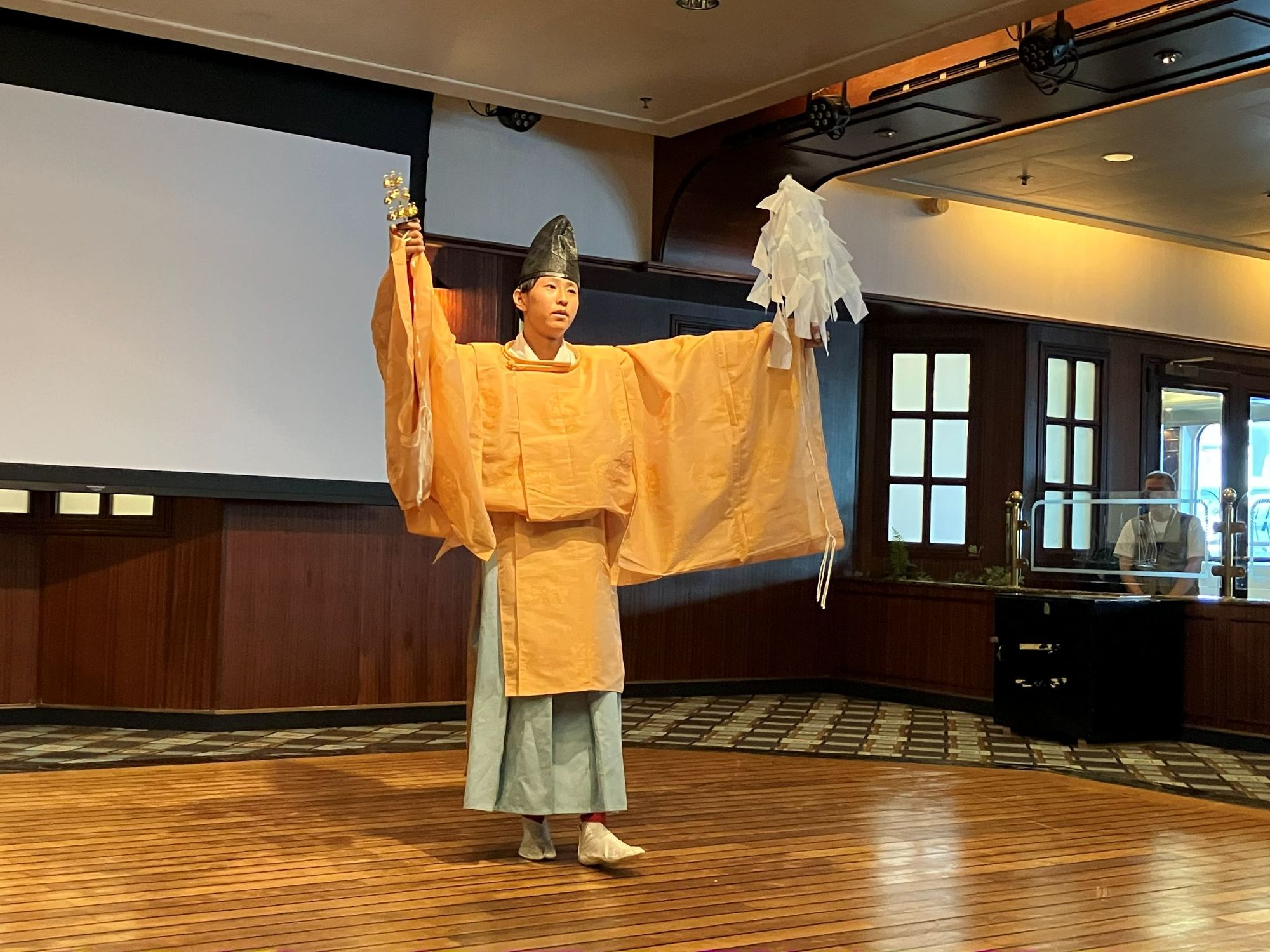 大分に伝わる神楽を鑑賞