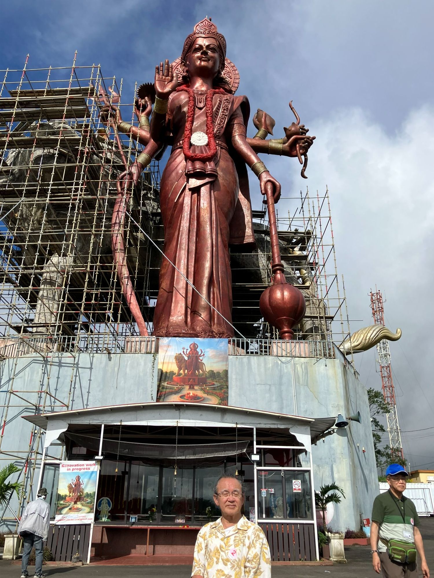 ヒンズー教寺院の巨大像