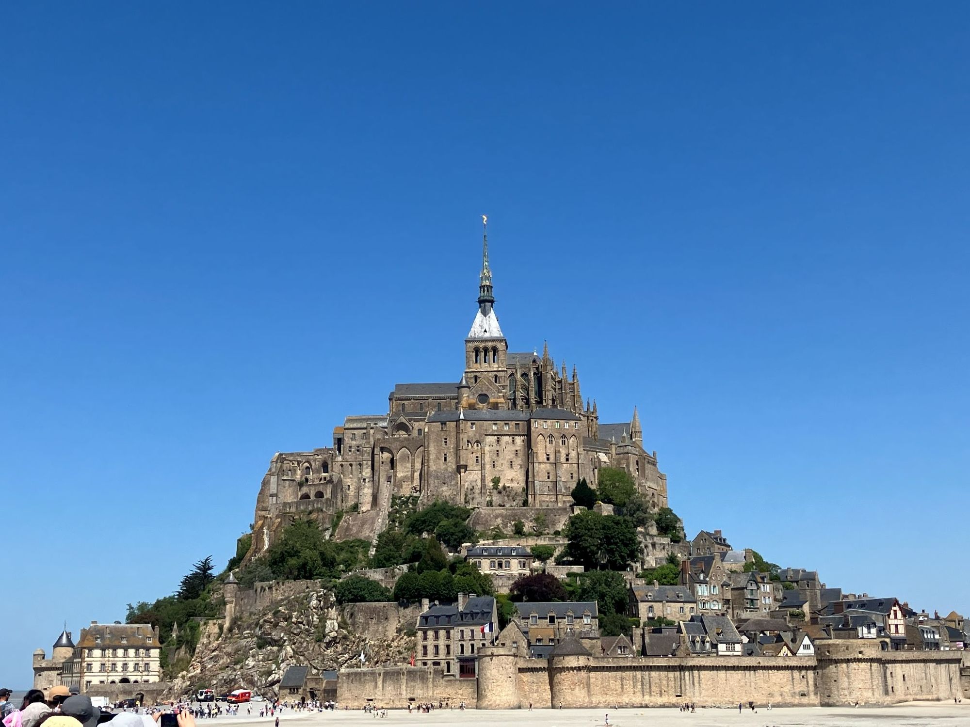 モンサンミッシェル遠景