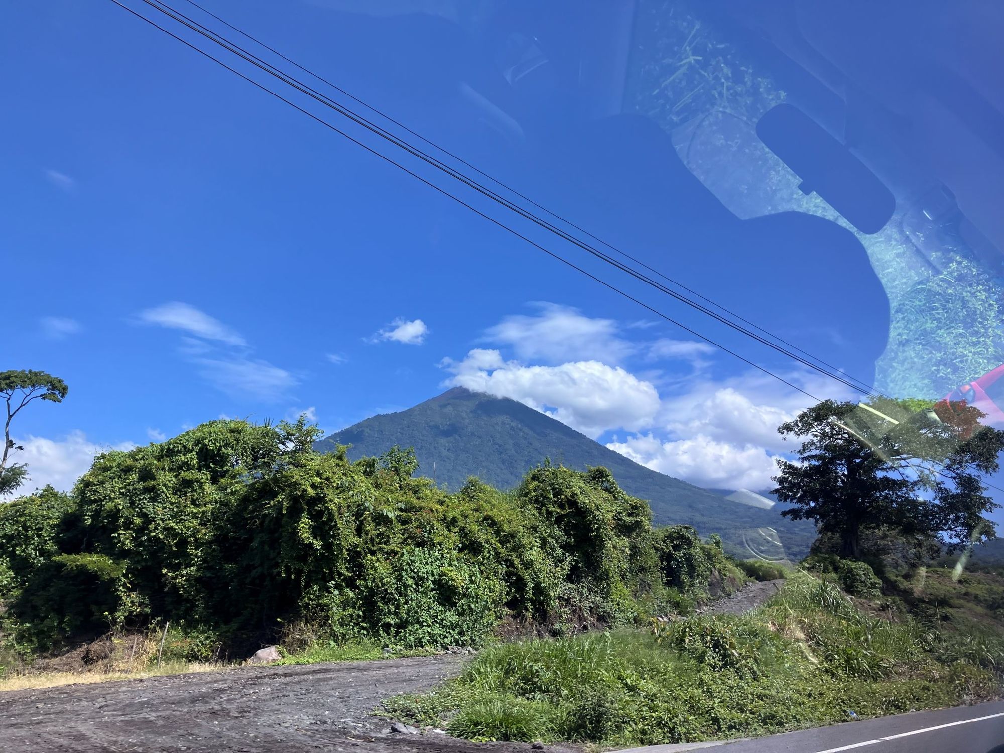 火山遠景