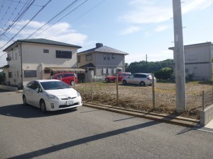 佐倉市にて砕石駐車場工事