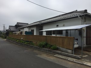 平屋木造住宅解体工事が始まりました。