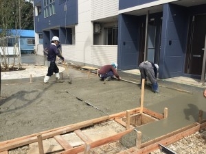 土間コンクリート　左官仕上げ