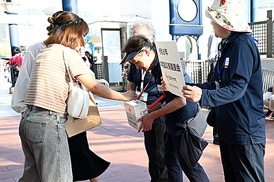 『熊本地震災害義援金の街頭募金（浦安市）』