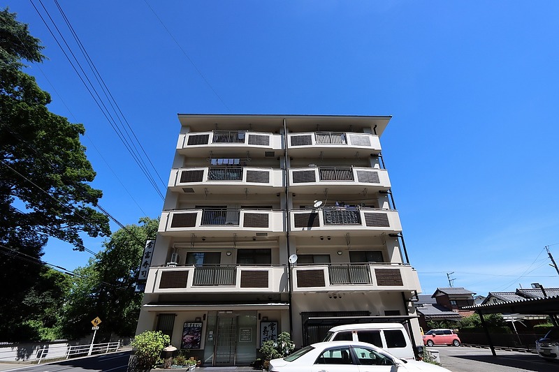 ヴィクトリア・ソラーレ 外壁塗装 リニューアル後 4 ヴィクトリア・ソラーレ 外壁塗装 リニューアル後 4