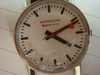 スイス旅行の記念に買った時計　モンディーンmondaine　腕時計のガラス交換