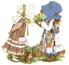 Holly Hobbie　大きなボンネット帽　パッチワークのエプロン