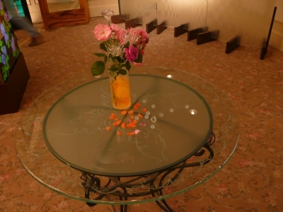 エッチング　ガラス　テーブル　唐草　飾り枠