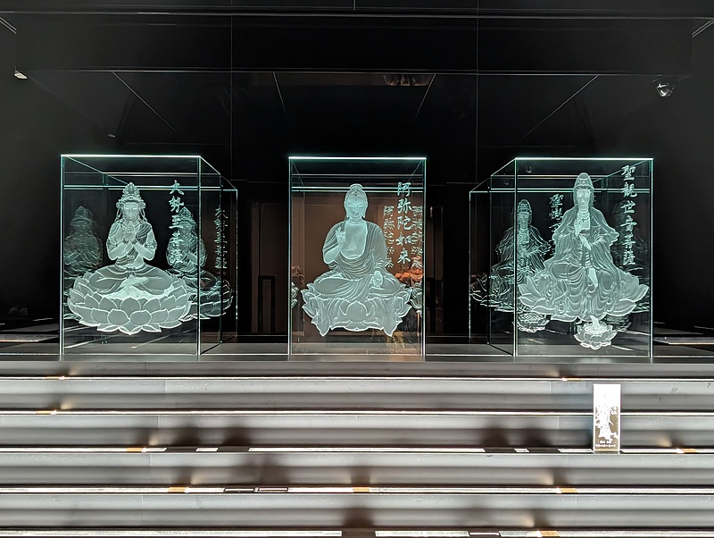 ガラスエッチング 聞名寺 納骨堂 ガラスエッチング 聞名寺 納骨堂