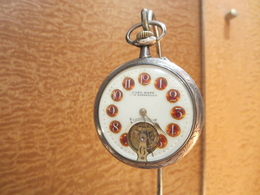日本一小さな時計博物館開館のご案内