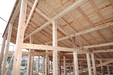 福岡市東区美和台・新築住宅・注文住宅・杉板にこだわる屋根工事　自然素材