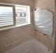 浴室に風を入れプライバシー確保。福岡市住宅設計 ルーバー面格子