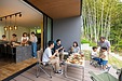 「家飲み・おうちカフェ」を極める！家族や友人と集いたくなるカウンター＆テラスの設計