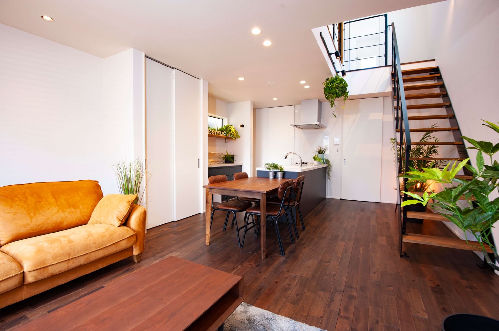 吹き抜けのあるLDK