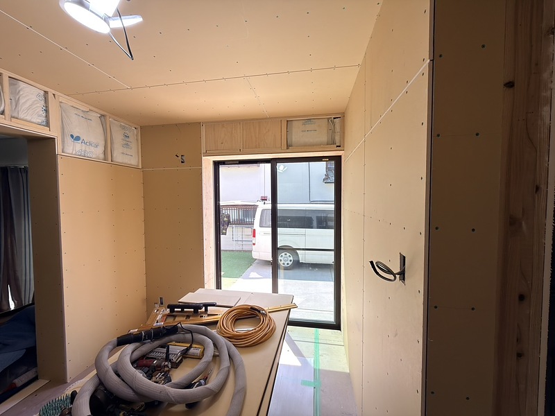 サックス防音工事中 サックス防音工事中