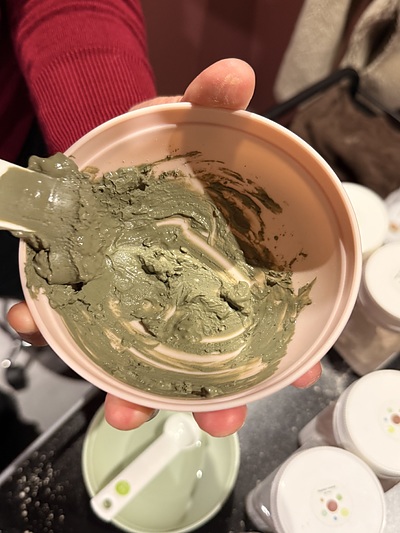 クレイセラピー体験(モーニングヨガ講座ー特別企画)