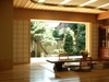 日本の伝統様式の和、座る、がモダンの中にある家H邸を紹介します。