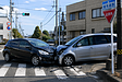 「優先道路」を走っていたのに過失あり？見落としがちな交差点のトラップと自己負担を減らすプロの修理術