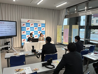 合同記者発表会