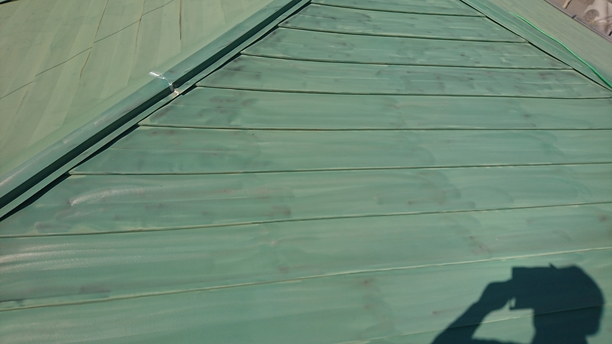 屋根の塗装 ガルバリウム鋼板 洗浄 下地処理作業 職人 馬渕高広 マイベストプロ岐阜