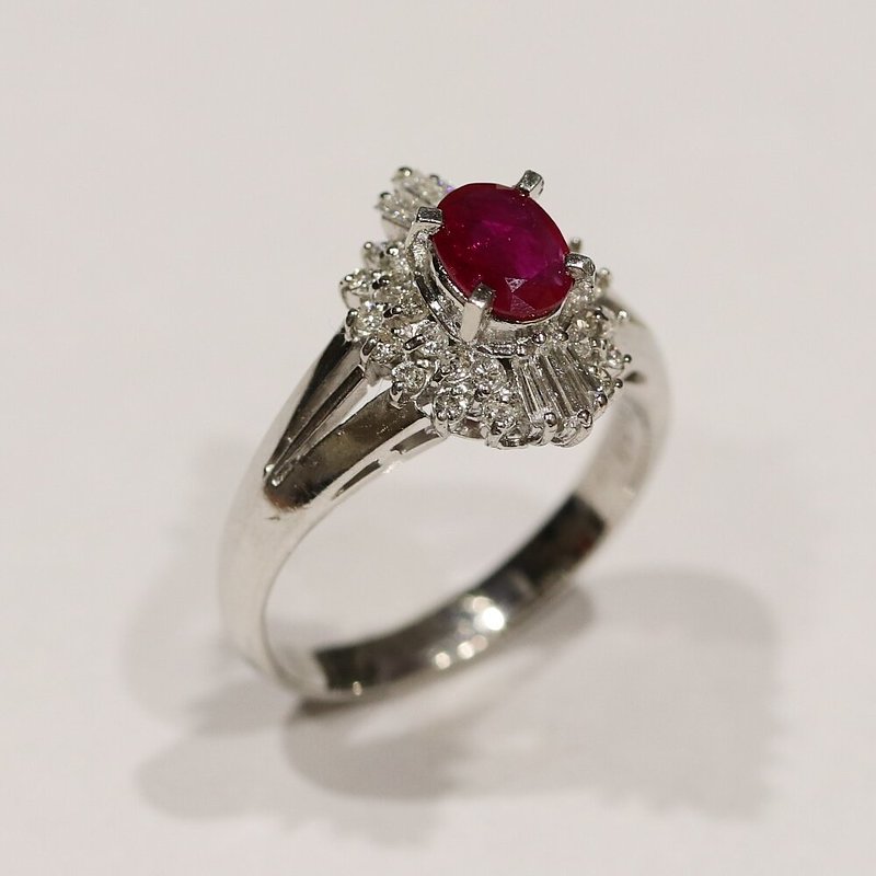 広島県廿日市市F様のプラチナルビーリングジュエリーリフォーム前