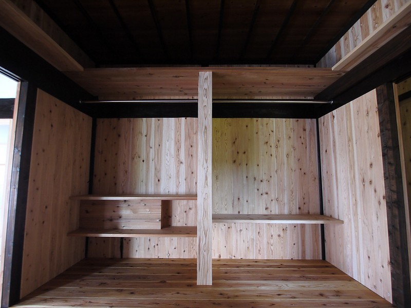 西城クローゼット