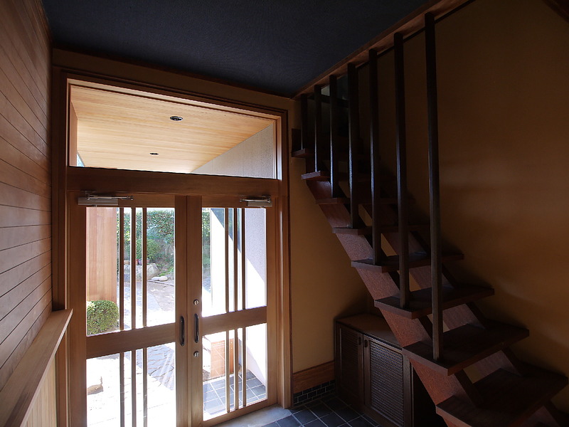 あさおか台玄関