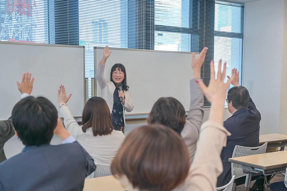 野村明未 のむらあきみ