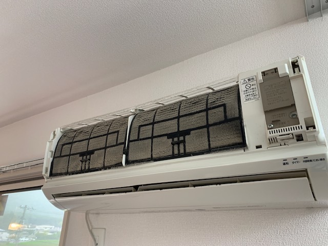 フィルター汚れで白くなってます！