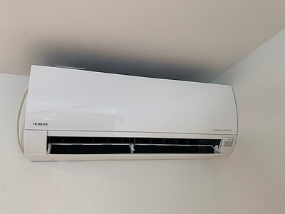 リピーター様よりご紹介頂いたお客様宅に2台のエアコンクリーニング