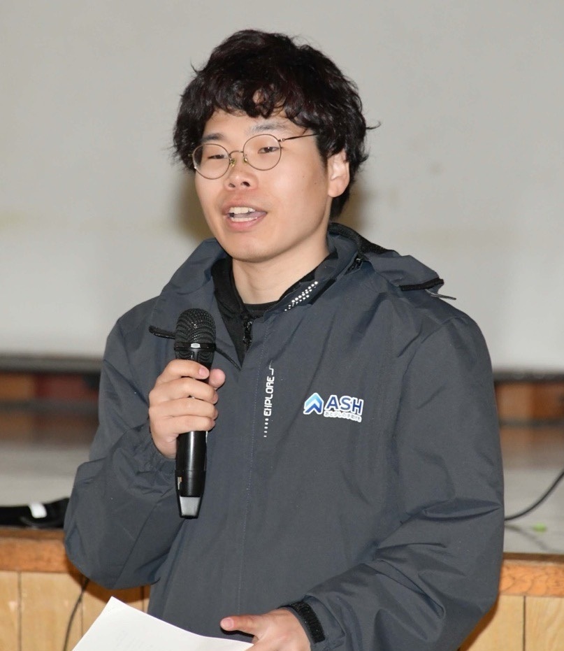 長友秀太 ながともしゅうた