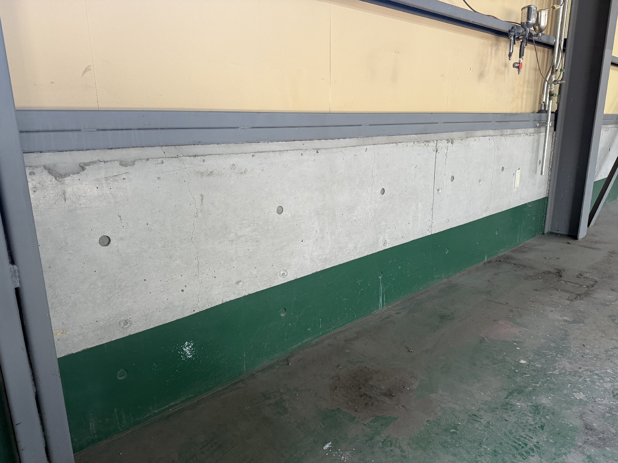 北広島市大曲 貸倉庫 基礎コンクリート 施工前