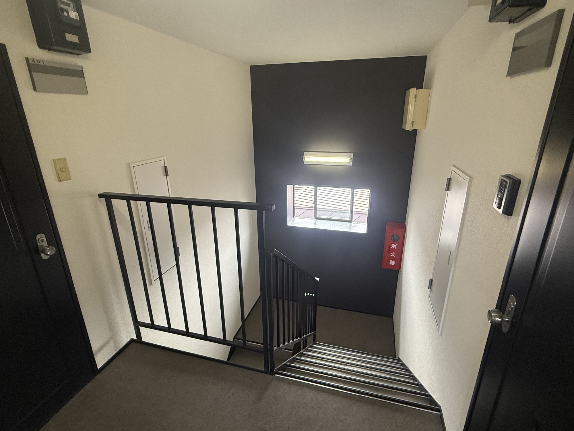 札幌市東区アパート共用部 施工後