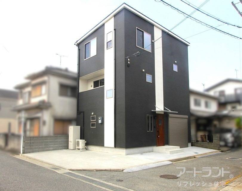 建物内外を綺麗にリフォームしたリフレッシュ住宅