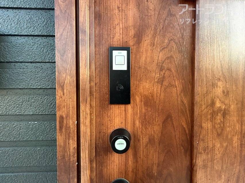 タッチキーで解施錠のストレス解消