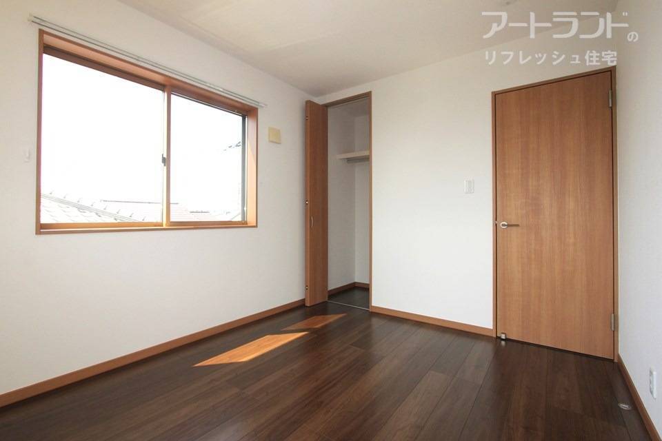 3階南側6帖洋室はクローゼット付き